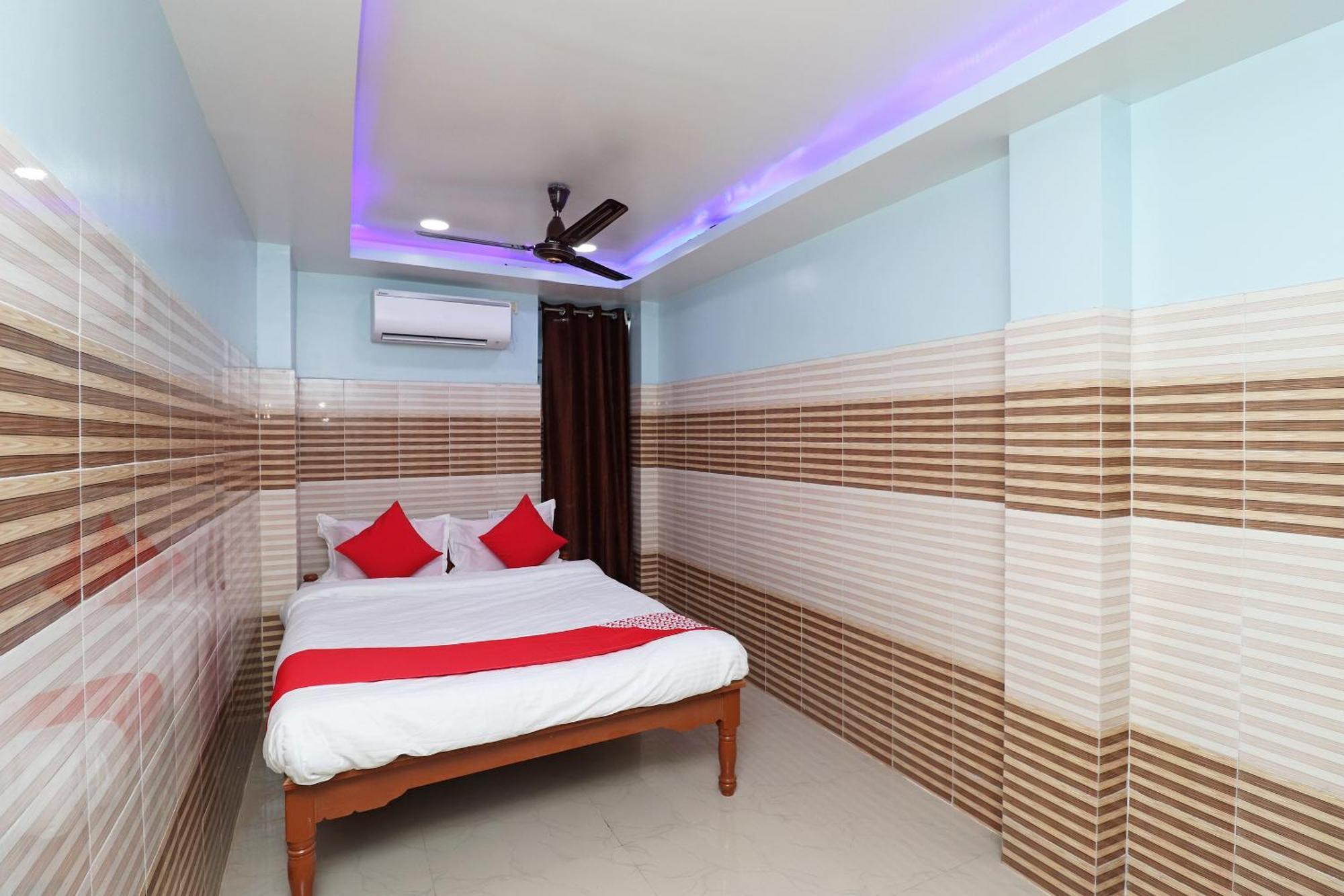 Hotel Flagship Gayatri Puri